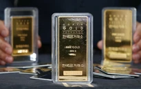 Giá vàng châu Á phục hồi từ mức đáy 6 tháng