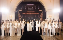 Miss Grand Vietnam: Dàn người đẹp mang áo bà ba, gánh hàng rong lên sân khấu