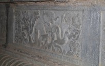 Tinh hoa nghệ thuật cổ trên Bảo vật quốc gia - Bệ đá Long Hoa