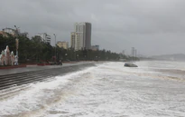 Áp thấp nhiệt đới cách đặc khu Hoàng Sa khoảng 150km