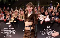 Lisa "gây bão" tại TIFF 2026 với hành trình bước ra khỏi cái bóng Blackpink