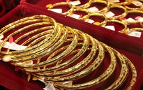 Giá vàng trong nước đi ngang 