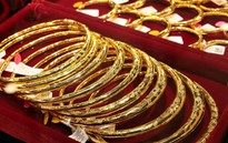 Giá vàng giảm 1,3 triệu đồng/lượng