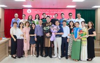MC Mạnh Khang bảo vệ đề án Thạc sĩ: Đưa thổ cẩm M'Nông bước lên giảng đường