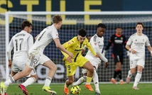 Real Madrid tiếp tục thắng: Những Galacticos trong bộ đồ 'công nhân'