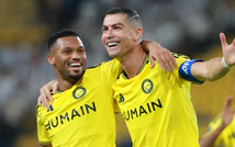 Cựu HLV tuyển Ma rốc: Ronaldo không được đồng đội ở ĐT Bồ Đào Nha tôn sùng như Messi ở Argentina
