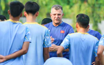 Tin nóng bóng đá Việt hôm nay 16/10: Đội tuyển Việt Nam chuẩn bị cho Asian Cup; U17 Việt Nam đá 5 trận giao hữu trước World Cup