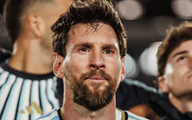 Messi nghẹn ngào nói lời tạm biệt Argentina: 'Tôi không muốn rời khỏi nơi này'