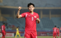 CLB CAHN và chuyện đá... xuyên Tết!