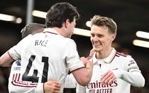 Arsenal vẫn tìm điểm tựa từ nhóm thủ lĩnh