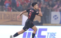 Cầu thủ Việt kiều đồng loạt ghi điểm