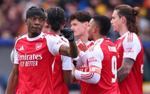 Ai tin Arsenal 'ăn bốn', giơ tay lên!