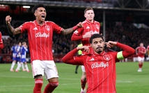 Europa League: Hai đại diện Premier League gặp nhau ở bán kết