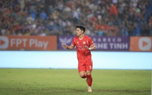 Lập hat-trick vào lưới đội bóng quê hương, Nguyễn Đình Bắc đi vào lịch sử V-League