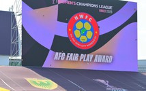 Tin nóng bóng đá Việt hôm nay 24/5: CLB nữ TP.HCM nhận giải Fair Play; HLV Lê Đức Tuấn tin CLB Đà Nẵng trụ hạng