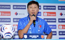 HLV Kim Sang Sik: 'Đội tuyển Việt Nam quyết tâm vào chung kết'