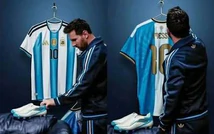 Messi giới thiệu mẫu áo đặc biệt dùng cho trận đấu cuối cùng với ĐT Argentina