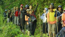 Trekking đường núi: Xu hướng "xê dịch" mới của giới trẻ