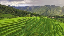 Đến Pù Luông trải nghiệm du lịch khám phá, tour trekking