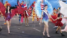 Diễu hành Carnival trong lễ hội văn hóa - Du lịch biển