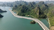 Khách du lịch nội địa đã quay trở lại Quảng Ninh sau sự cố thiên tai