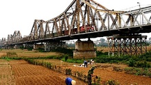Cầu Long Biên, những điều không thể bỏ qua