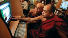 Khó khăn tại Myanmar: Điện và internet