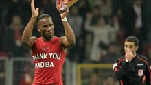 Fan Thổ Nhĩ Kỳ phẫn nộ khi Drogba có thể bị phạt vì "tưởng nhớ ông Mandela'