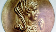 Khai quật mộ cổ ở Amphipolis, Hy Lạp: Người trong mộ là mẹ của Alexander Đại đế?