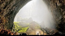 Cáp treo Sơn Đoòng: Dừng cách cửa hang 300 mét