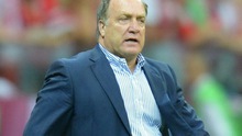Serbia thua Đan Mạch trên sân nhà, Dick Advocaat từ chức