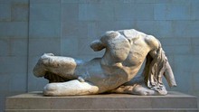 Bảo tàng Anh lần đầu tiên cho mượn tượng Parthenon khiến người Hy Lạp nổi giận