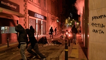 Bạo lực bùng phát tại Hy Lạp