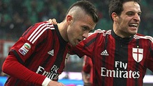AC Milan 2-0 Napoli: Không Torres, Milan lại thắng tưng bừng