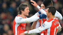 VIDEO Arsenal 2-1 QPR: Giroud bị đuổi, Arsenal chật vật ở trận thắng thứ 400 của Wenger