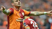 Chuyển nhượng ngày 4/1: Ba 'ông lớn' Premier League tranh mua Bony. Juventus đến gần Sneijder