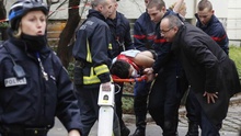 Vụ xả súng tại Paris: Cảnh sát Pháp xác định danh tính các hung thủ