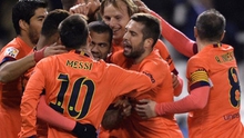 30 hat-trick cho Messi. Ngoạn mục Bravo. Cột mốc của Iniesta. Enrique ngừng xoay vòng