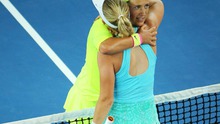 Australian Open 2015, ngày thứ 4: Azarenka hạ gục Wozniacki. Hewitt, Stosur, Monfils bị loại