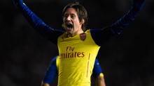 Lập công lớn cho Arsenal, Rosicky vào ‘Hội cầu thủ được yêu thích nhất’