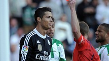 CHÍNH THỨC: Ronaldo bị treo giò 2 trận vì vụ bỏ bóng, đá người ở Liga