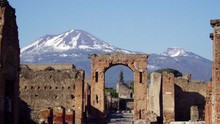 Khu di tích Pompeii Italy bị hủy hoại bởi thời tiết và tội phạm