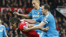 Sunderland kháng án thành công thẻ đỏ của Wes Brown trong trận gặp Man United