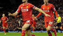 Liverpool 2-0 Burnley: Henderson và Sturridge ghi bàn, 'The Kop' tiếp tục bám đuổi Man United