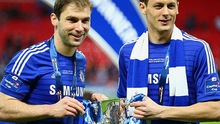 Nemanja Matic trẹo mắt cá vì ăn mừng Chelsea đoạt cúp Liên đoàn
