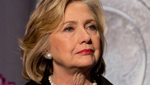 Cựu Ngoại trưởng Mỹ Hillary Clinton đối mặt với bê bối mới