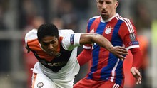 Douglas Costa không màng Man United, muốn đến Chelsea