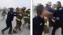 Lính cứu hỏa 'tẩn' nhau vì tranh... dập lửa
