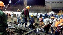 Vụ sập giàn giáo công trường Formosa (Hà Tĩnh): Công tác cứu hộ được tiến hành suốt đêm