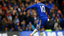Chelsea 2-1 Stoke: Bị Adam ghi bàn từ giữa sân, Chelsea vẫn thắng nhờ Hazard